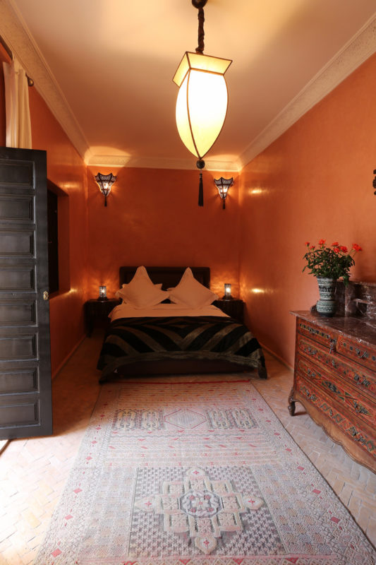 Riad Baya, Almond room